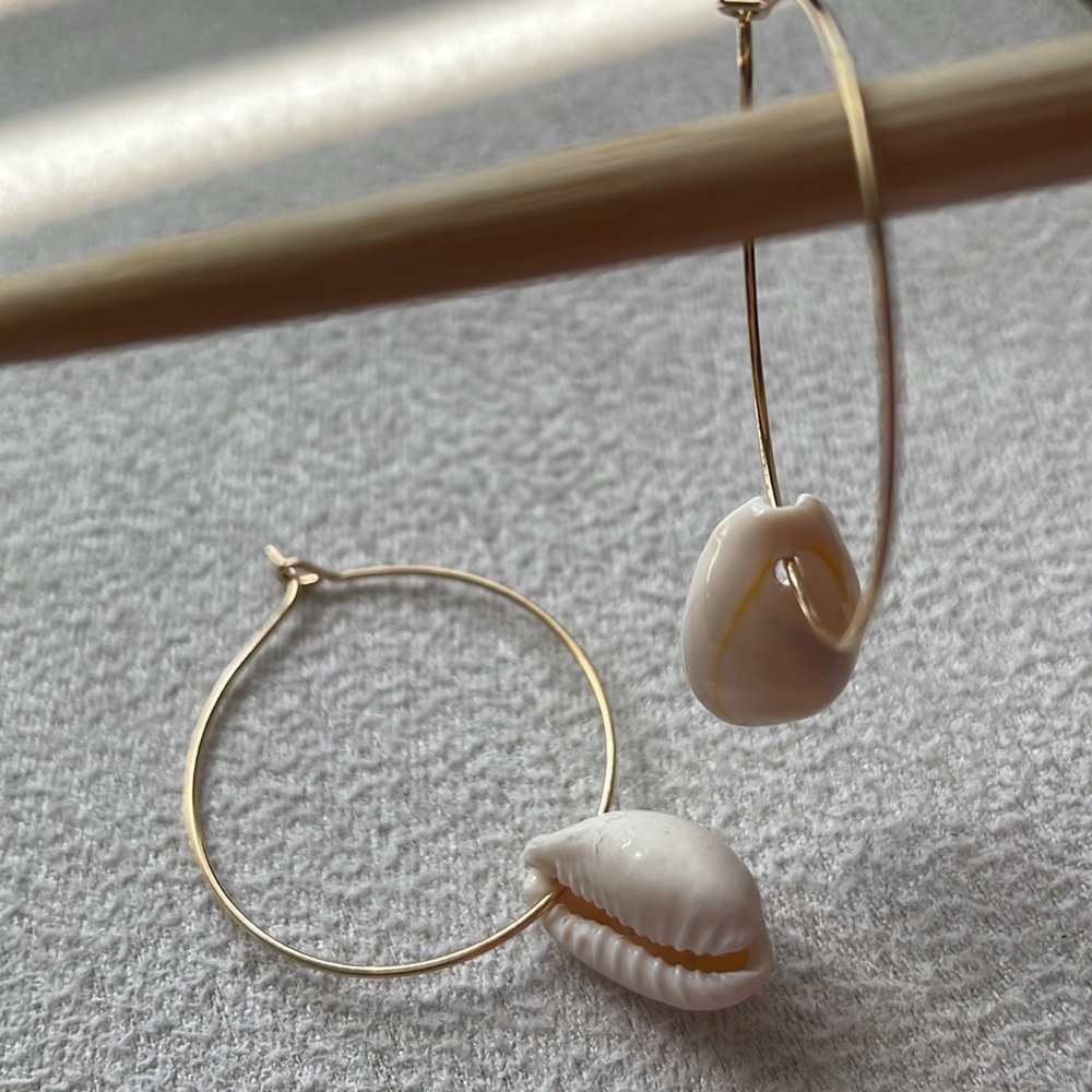 Hoop + sea shell earrings